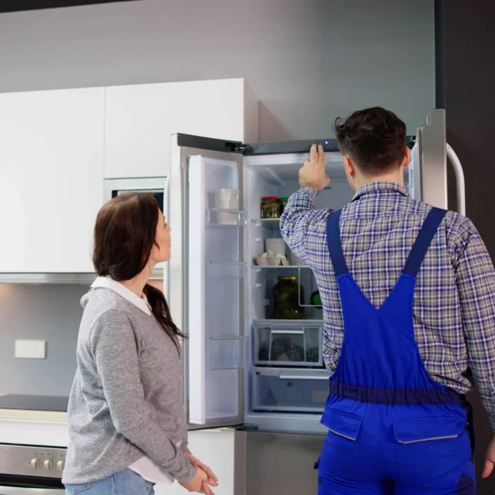 Refrigerator repair services